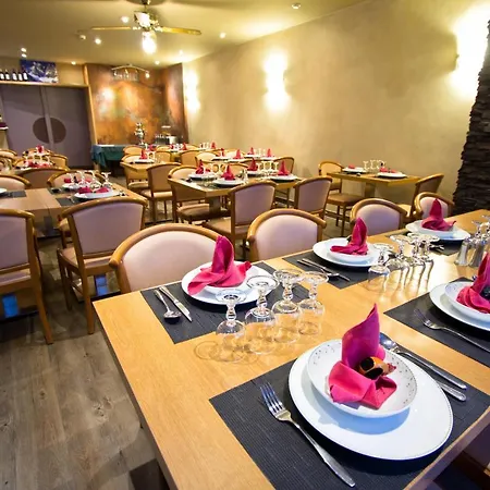 Les Edelweiss מלון קאוטרט