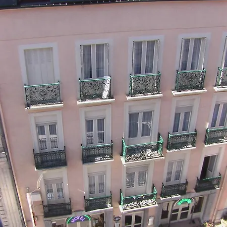 מלון Les Edelweiss