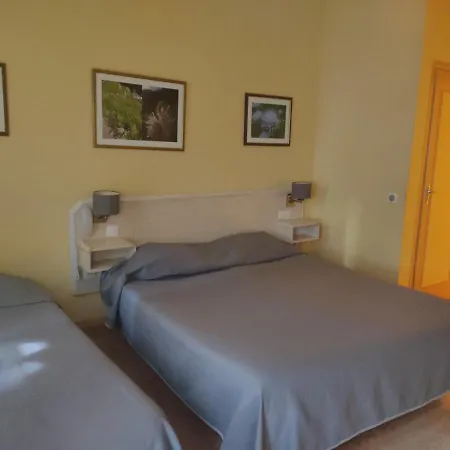 מלון Les Edelweiss 2*