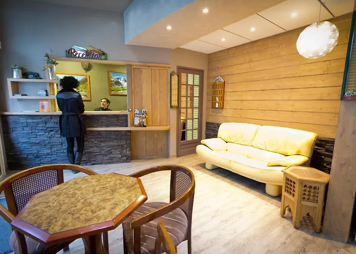 Les Edelweiss Hotel 2*