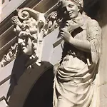 Les Edelweiss Hotel 2*