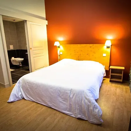 Les Edelweiss Hotel